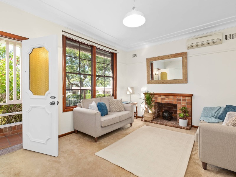 6 Scott Crescent, Roseville NSW 2069