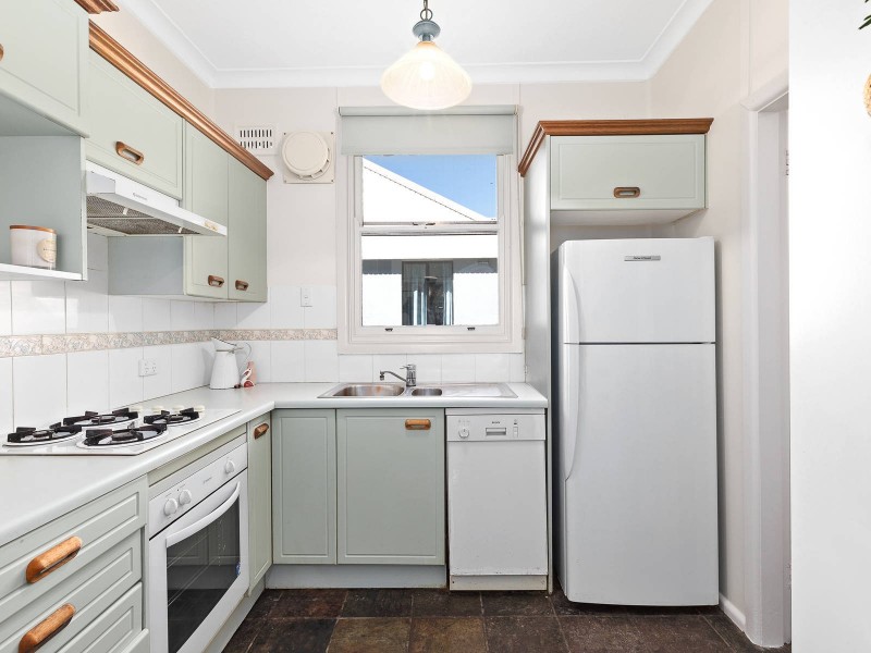 6 Scott Crescent, Roseville NSW 2069