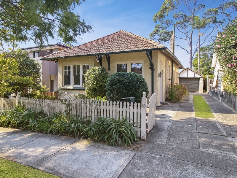 33 Fourth Avenue, Willoughby NSW 2068