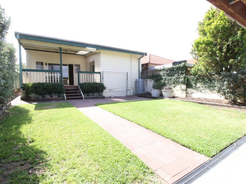 22 Salisbury Rd, Willoughby NSW 2068