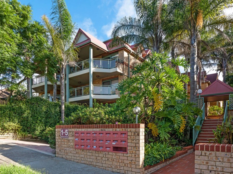 12/1-5 Penkivil St, Willoughby NSW 2068