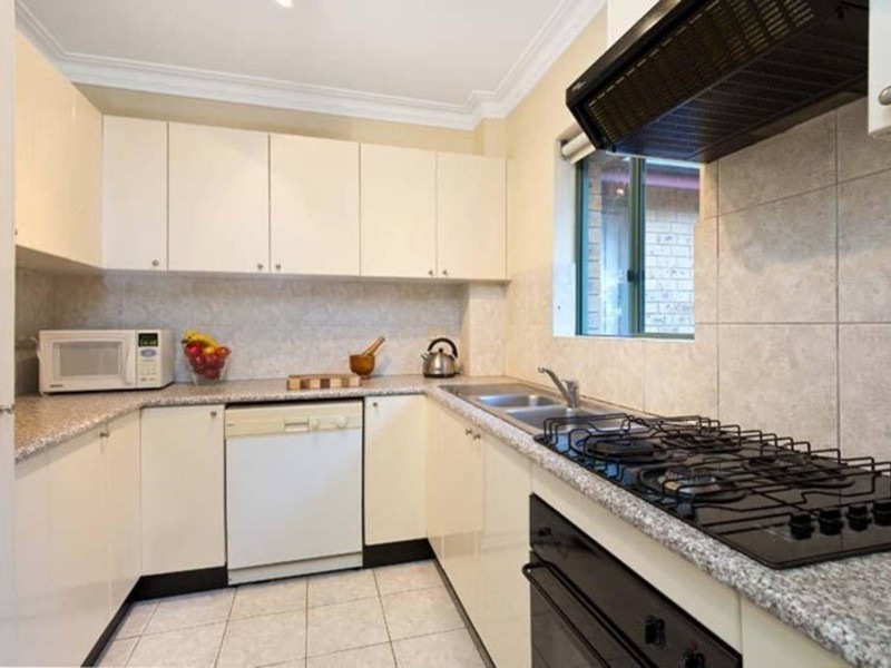 12/1-5 Penkivil St, Willoughby NSW 2068