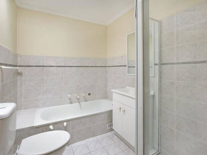 12/1-5 Penkivil St, Willoughby NSW 2068