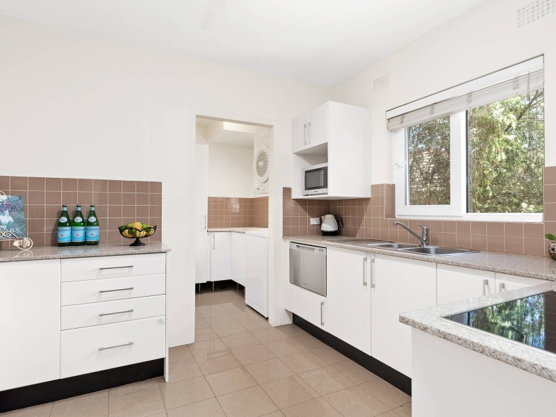 2/127 Penshurst Street, Willoughby NSW 2068