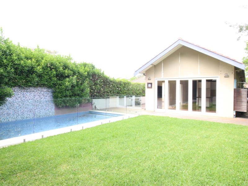 5 Walter St, Willoughby NSW 2068