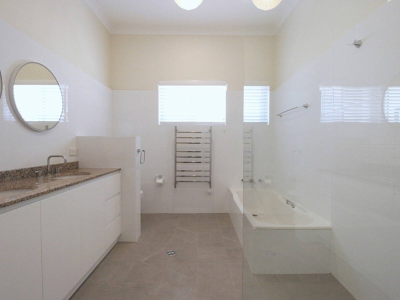 8 Colin St, Cammeray NSW 2062