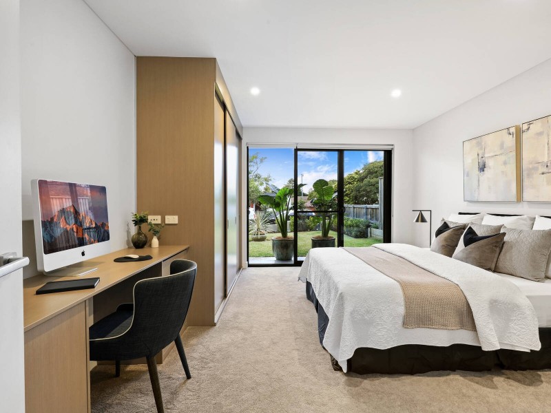 24 Raeburn Avenue, Castlecrag NSW 2068