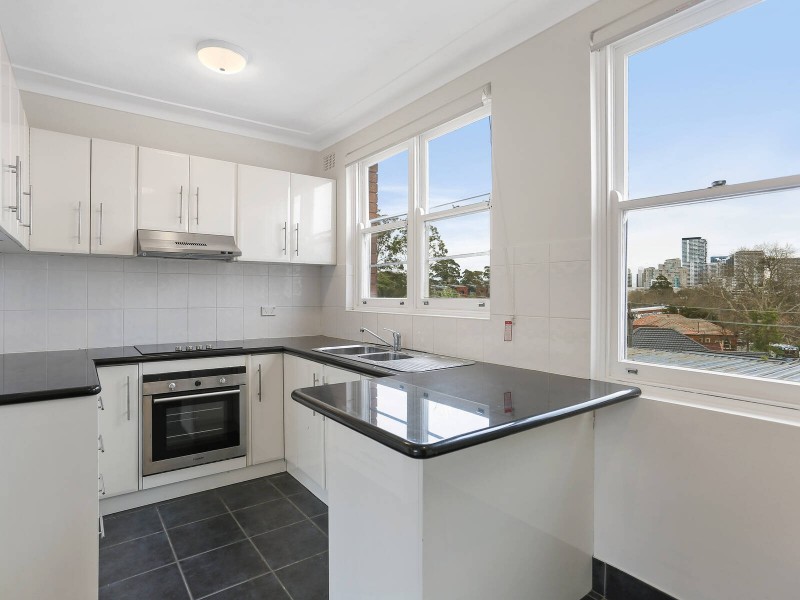 18/116 Victoria Ave, Chatswood NSW 2067