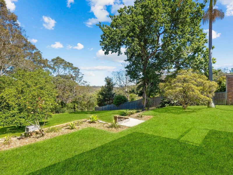 17 Bolwarra Ave, West Pymble NSW 2073