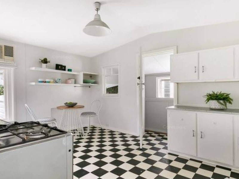 24  Tulloh St, Willoughby NSW 2068