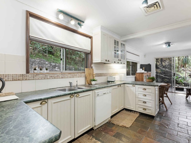 13  Gossell Grove, Carlingford NSW 2118