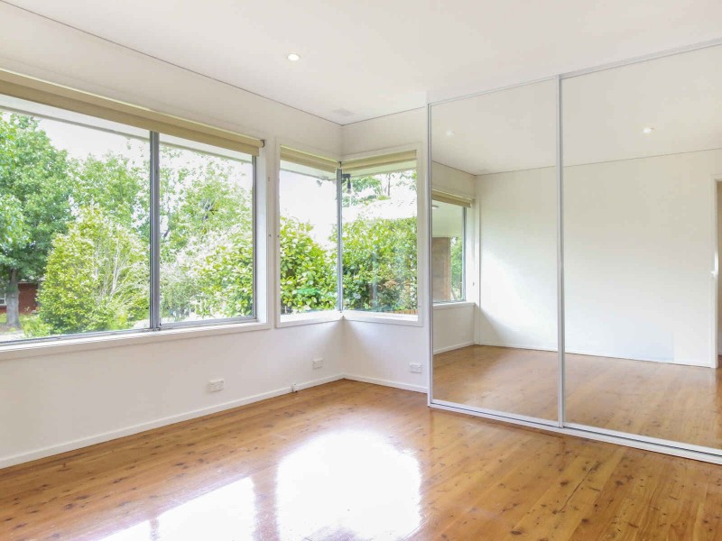 25 Greendale Ave, Frenchs Forest NSW 2086