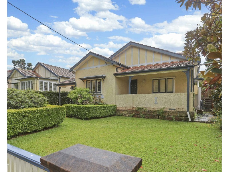 1 Nardoo Road, Willoughby NSW 2068