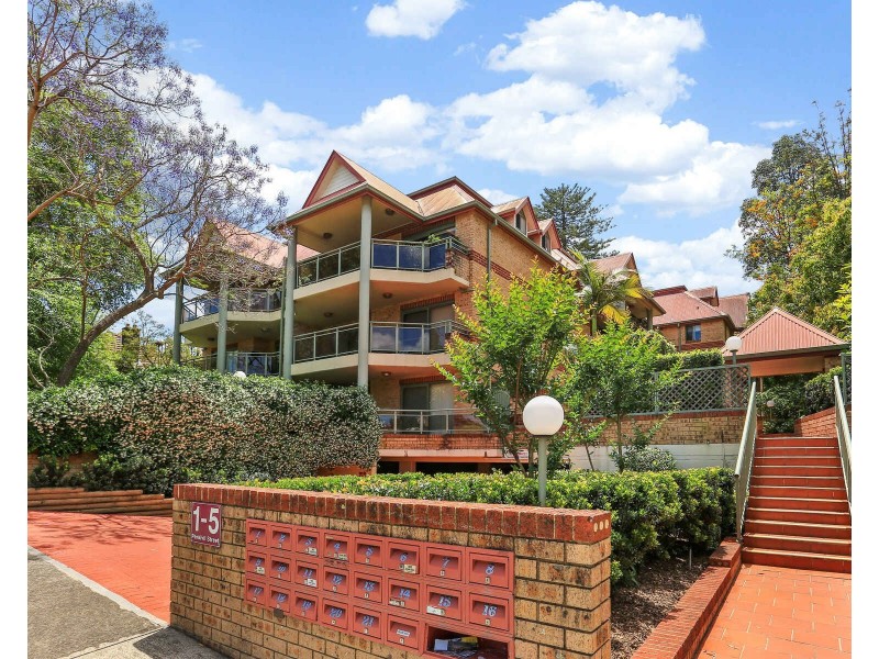 13/1-5 Penkivil Street, Willoughby NSW 2068