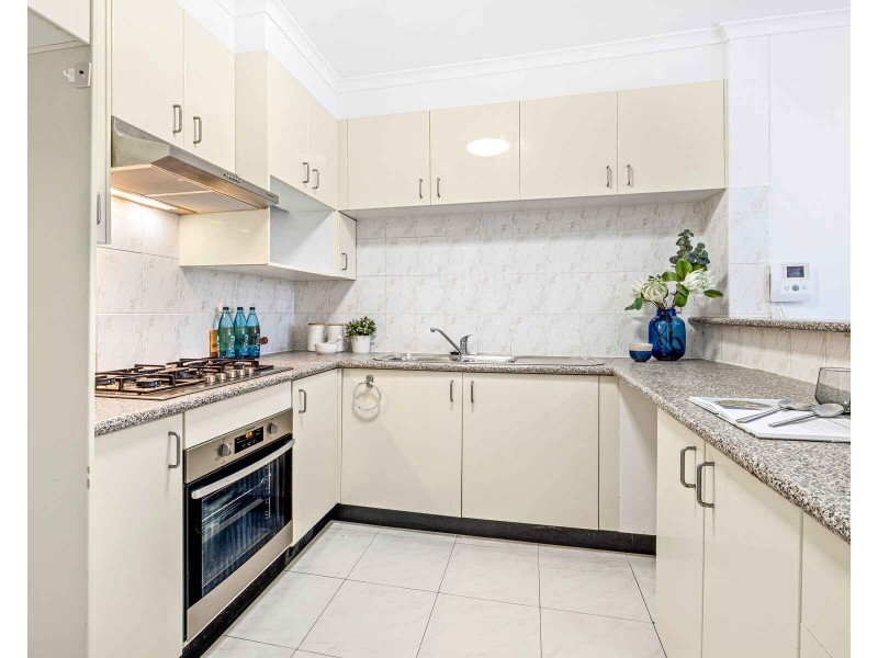 4/15a Herbert Street, Naremburn NSW 2065