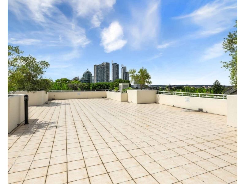 37/552 Pacific Hwy, Chatswood NSW 2067