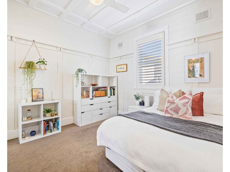 25 Ferncourt Avenue, Roseville NSW 2069