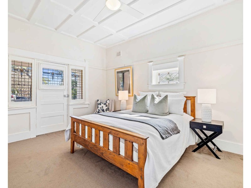 25 Ferncourt Avenue, Roseville NSW 2069
