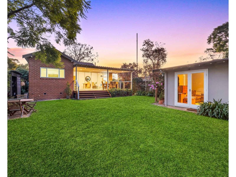 25 Ferncourt Avenue, Roseville NSW 2069