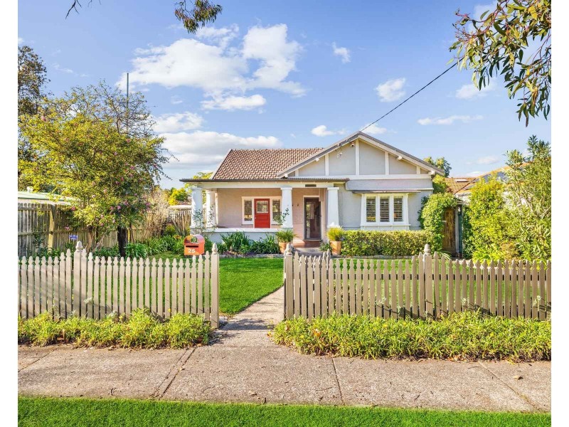 25 Ferncourt Avenue, Roseville NSW 2069
