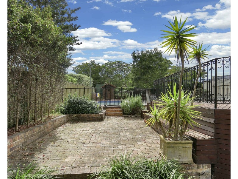 31 The Parapet, Castlecrag NSW 2068