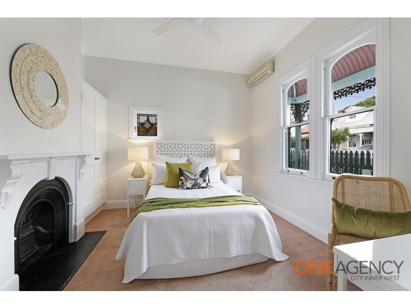 8 Mackenzie, Rozelle NSW 2039