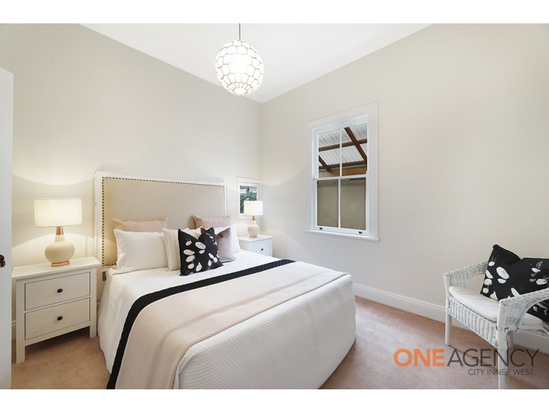 8 Mackenzie, Rozelle NSW 2039