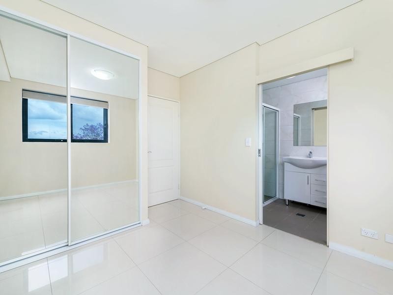 13/27 Reynolds Avenue, Bankstown NSW 2200