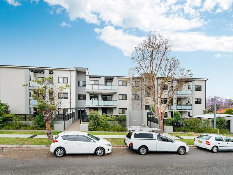 13/27 Reynolds Avenue, Bankstown NSW 2200