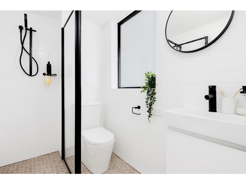 111/11-13 Osgood Avenue, Marrickville NSW 2204