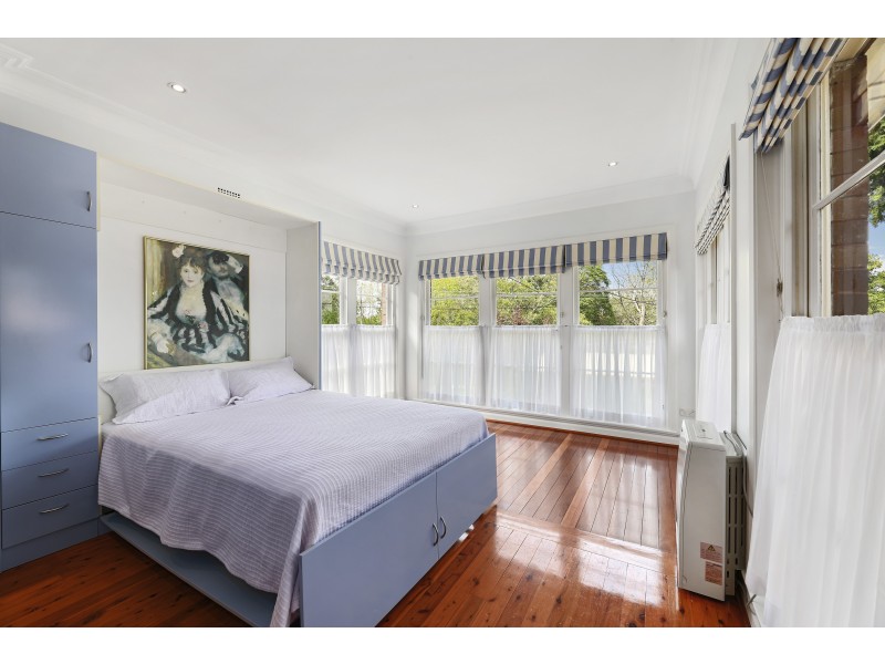 1/112 River Road, Greenwich NSW 2065
