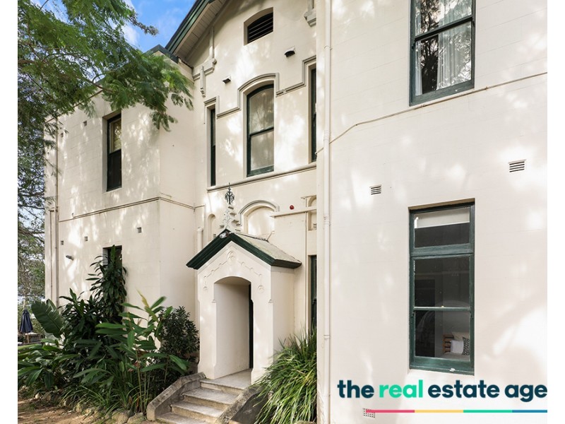 2/75 Smith Street, Balmain NSW 2041