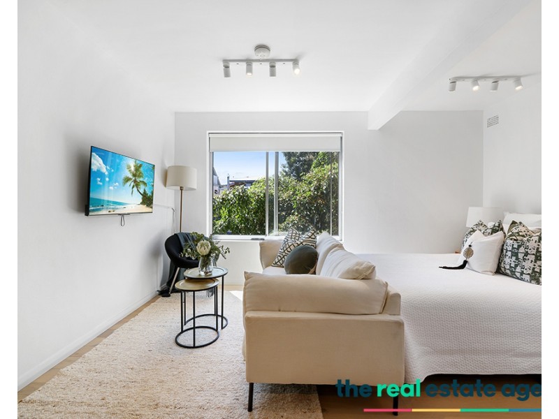 9/18a  Ballast Point Road, Birchgrove NSW 2041