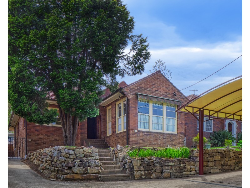 1/112 River Road, Greenwich NSW 2065