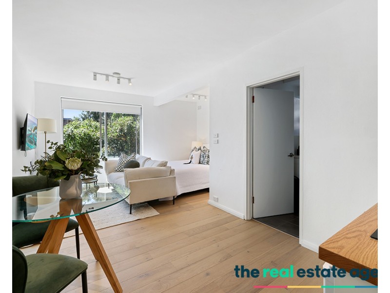 9/18a  Ballast Point Road, Birchgrove NSW 2041