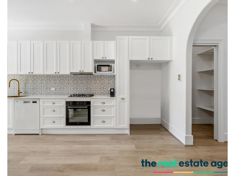 22 Clarendon Road, Stanmore NSW 2048