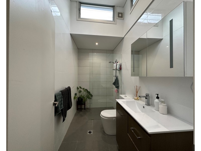 2/348 Darling Street, Balmain NSW 2041