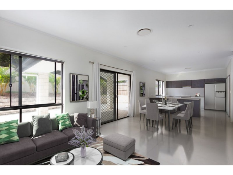 1 Oscar Close, Ormeau QLD 4208