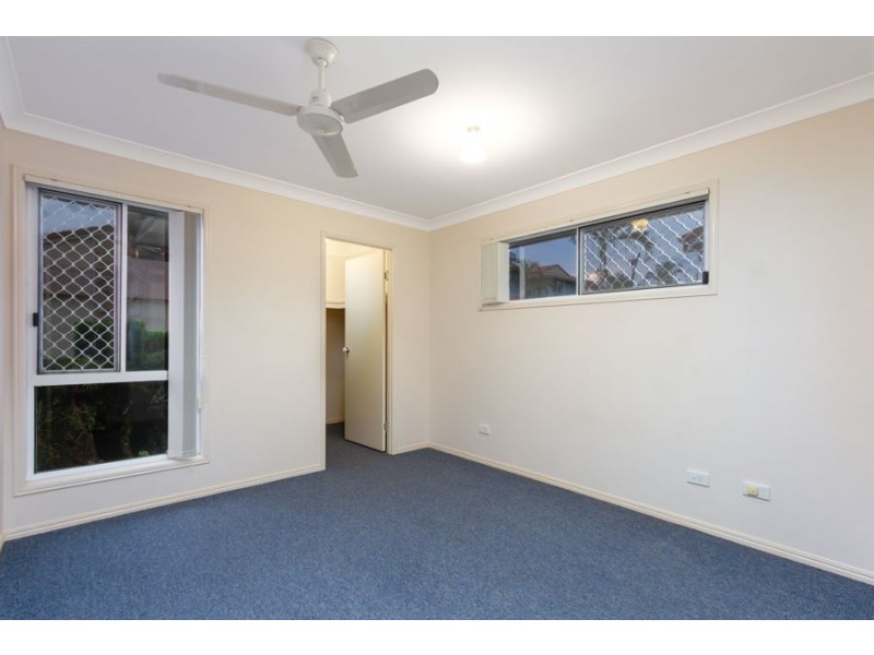 9 359 Warrigal Road, Eight Mile Plains QLD 4113