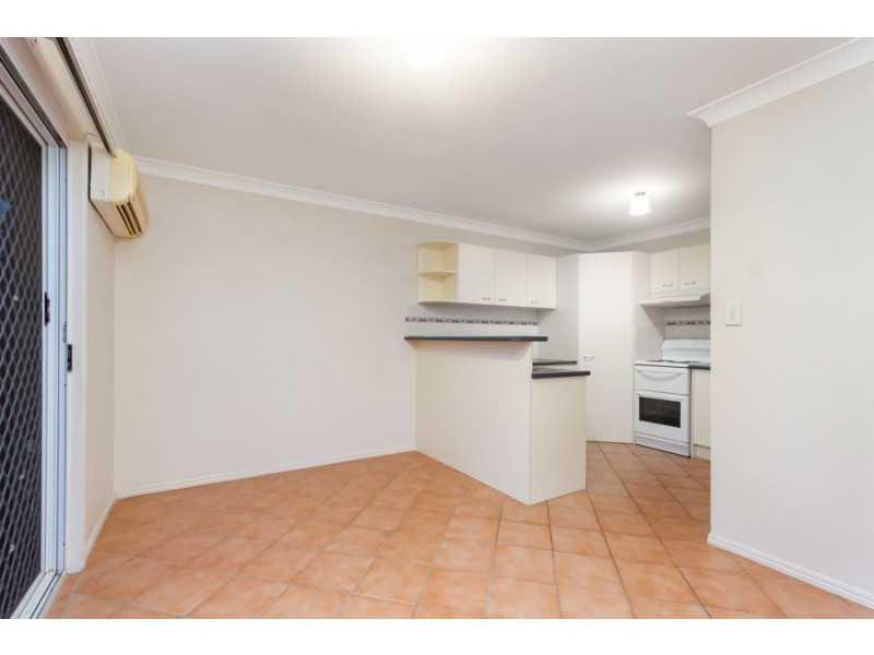 9 359 Warrigal Road, Eight Mile Plains QLD 4113