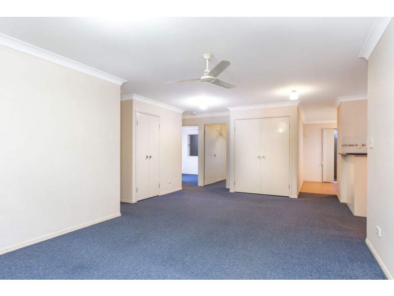 9 359 Warrigal Road, Eight Mile Plains QLD 4113