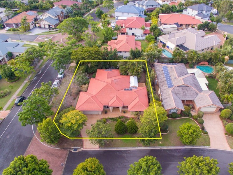 2 Clarendon Close, Parkinson QLD 4115