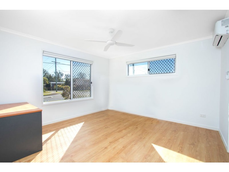 77a Aquarius Drive, Kingston QLD 4114