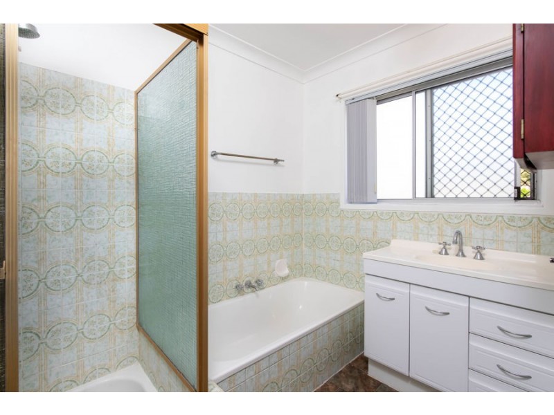 24/22 North Road, Woodridge QLD 4114