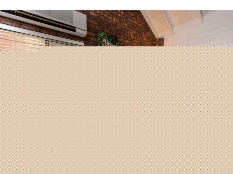 19 Curlew Crescent, Eagleby QLD 4207