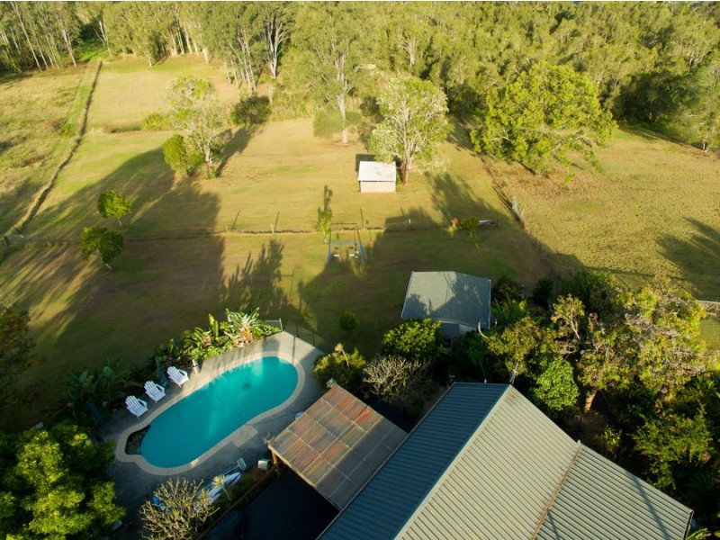 19 Curlew Crescent, Eagleby QLD 4207