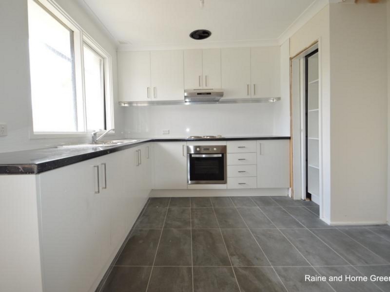 34 Birdsville Crescent, Leumeah NSW 2560
