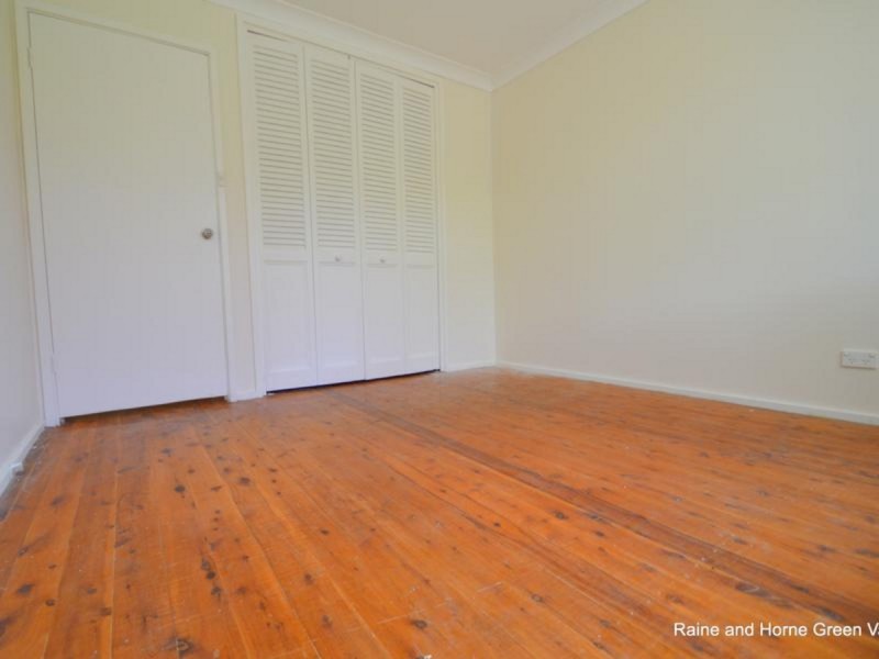 34 Birdsville Crescent, Leumeah NSW 2560
