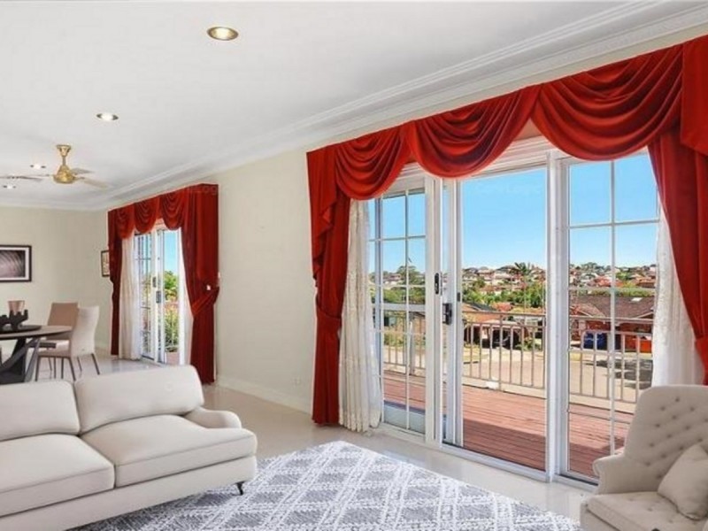 2 Evers Close, Edensor Park NSW 2176
