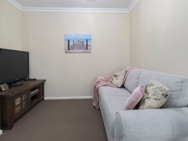 2 Ethan Close, Luddenham NSW 2745